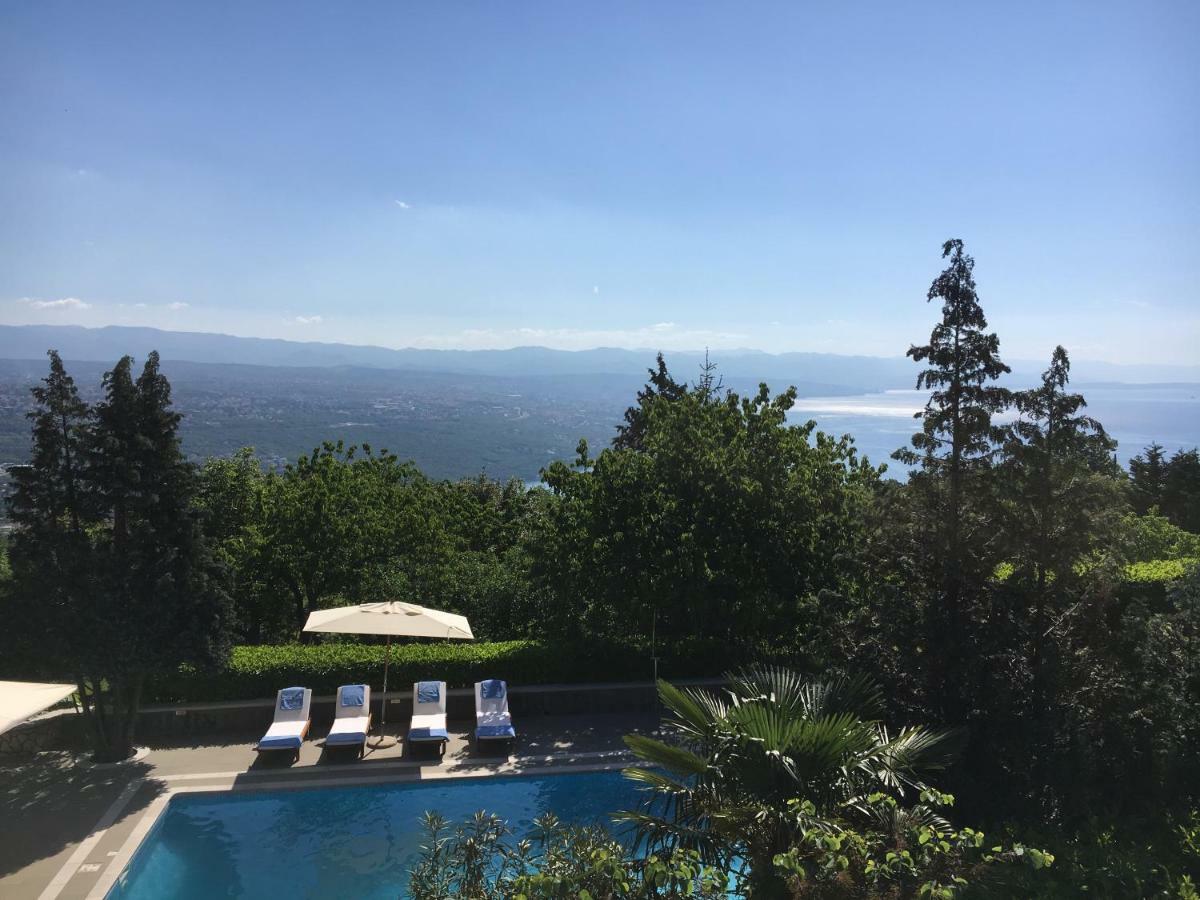 Luxury Apartment With Private Pool And 2 Bedrooms In Villa Opatija Bay View Kültér fotó